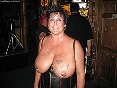 big-fat-granny-nude-pics12.jpg