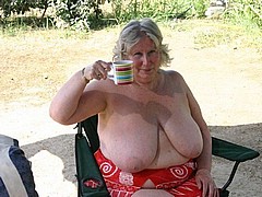 big-fat-granny-nude-pics27.jpg